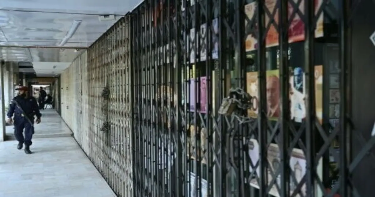 Pakistan Cites Economic Strain As It Pushes Iran War Peace Efforts