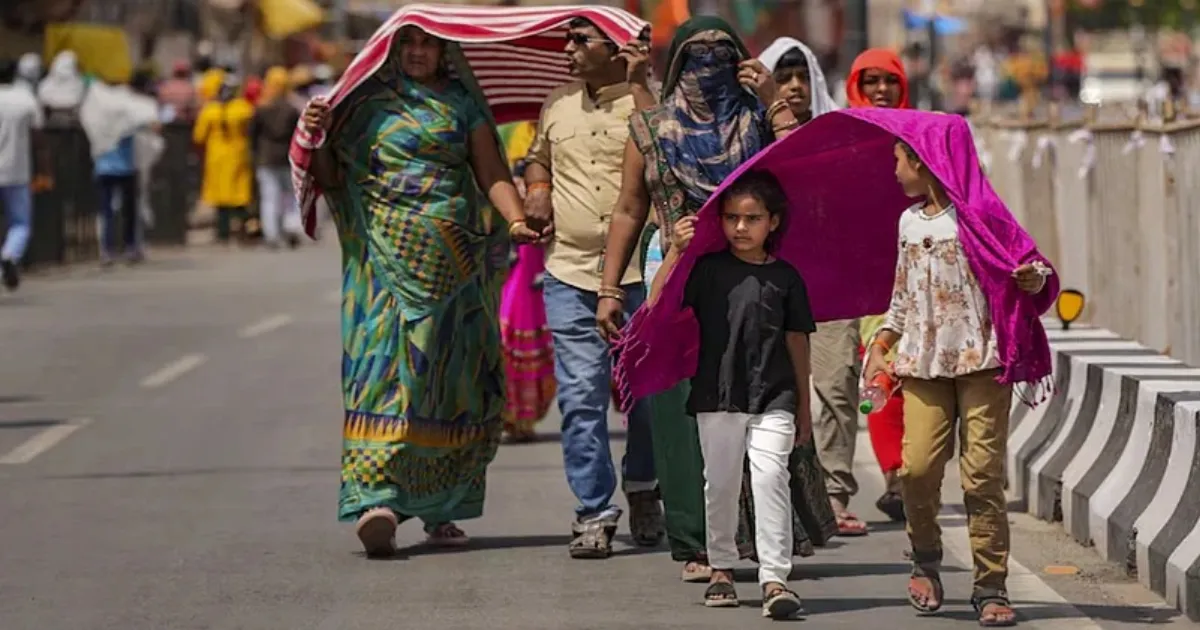 IMD Forecasts Heatwave Conditions Across Multiple Indian States For 4–5 Days