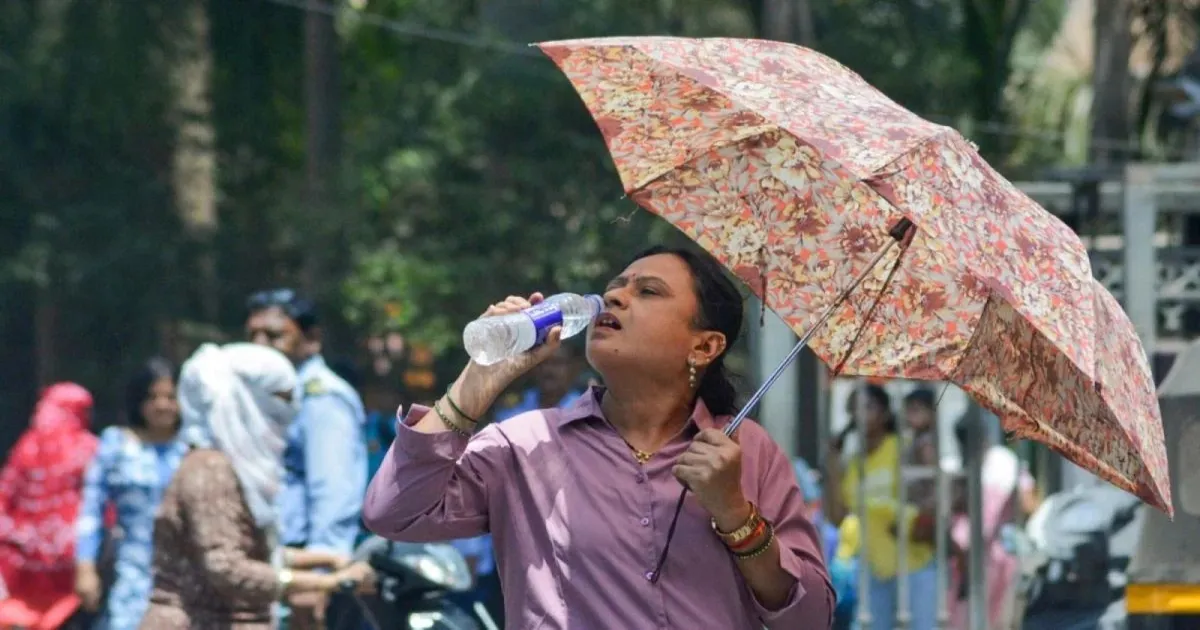 IMD Forecasts Hot And Humid Conditions With Yellow Alert For Mumbai