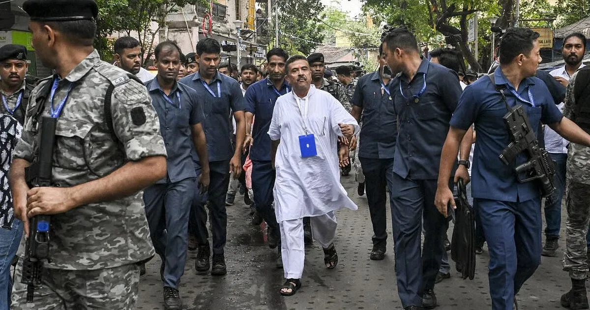 Suvendu, Mamata Cast Votes In Bhabanipur Amid Slogan War, Capture Allegations