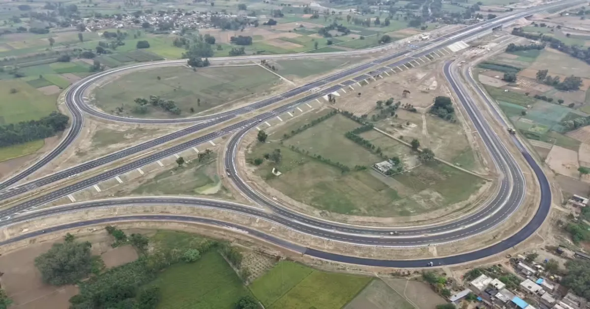 594-km Ganga Expressway Inaugurated, Travel Time Drops to 6 Hours