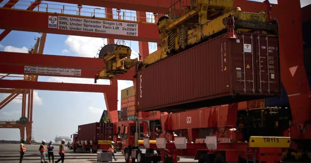 Pakistan Notifies Six Overland Trade Routes To Iran To Ease Cargo Congestion