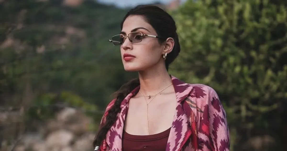 Court Defreezes Rhea Chakraborty And Mother’s Bank Account Over NDPS Compliance Issue