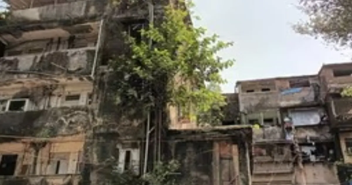 Mumbai Identifies Over 800 Buildings As Extremely Dangerous Amid Safety Concerns