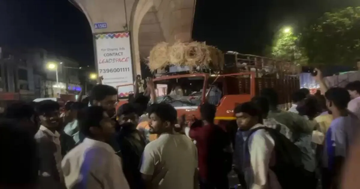 Nine Arrested After Mob Attacks Cattle Transporters And Police In Telangana Ahead Of Bakrid