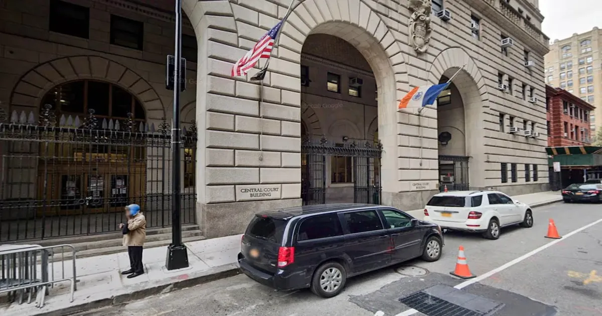 New York Woman Gives Birth Inside Courtroom During Drug Charges Hearing