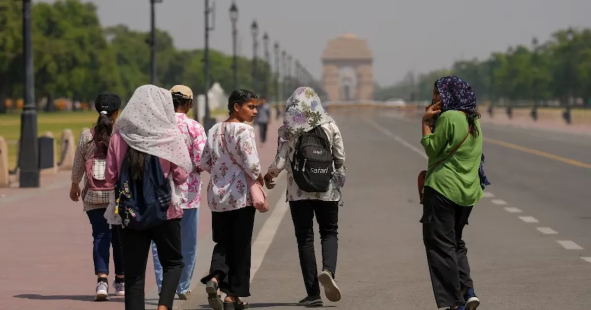 Heatwave Conditions To Persist In Delhi-NCR, IMD Issues Yellow Alert