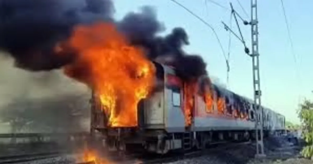 #BreakingNews: Railways Say Anti-Social Elements Involved in Suspected Train Fire Cases
