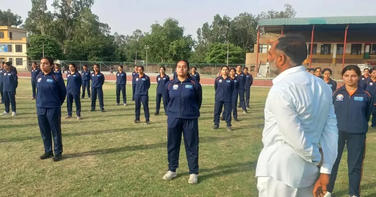 Nearly 200 J&K Rural Girls Train Under Virangana Initiative For Police Recruitment
