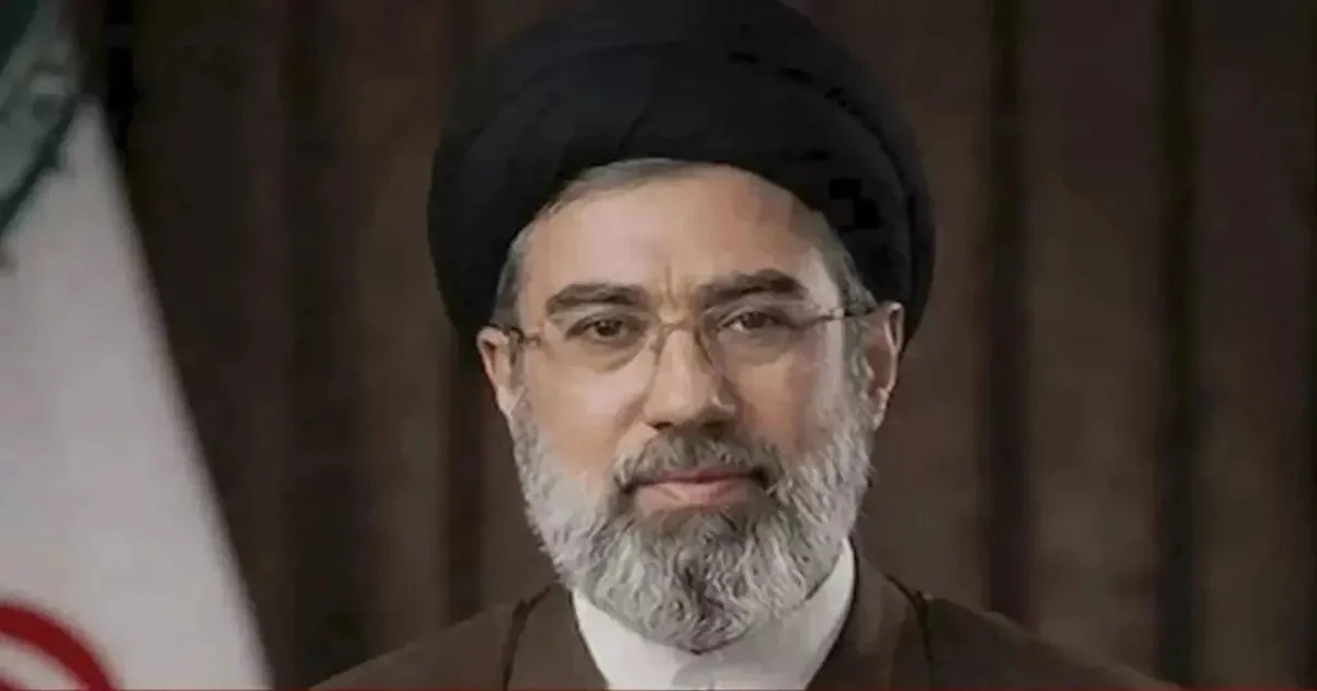 Mojtaba Khamenei Communicating Through Couriers While In Secret Location, Reports Say