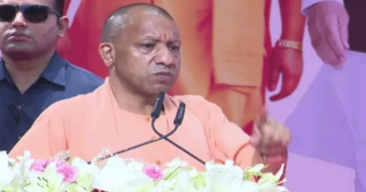CM Yogi Adityanath Addresses Power Supply Issues, Targets Samajwadi Party Governance