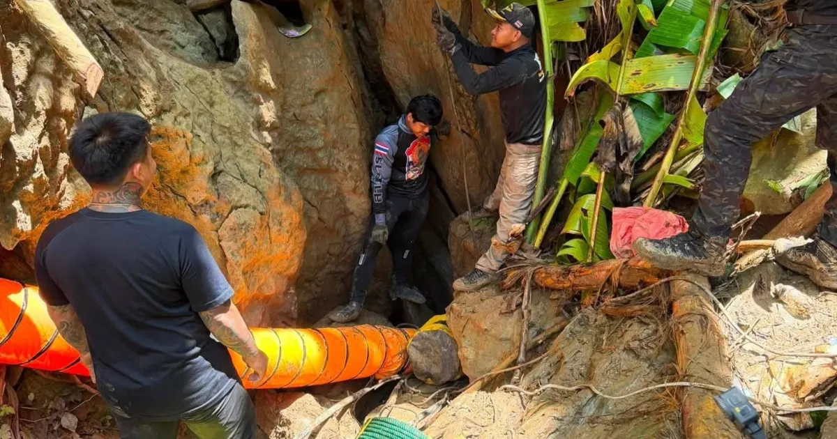 Five Villagers Rescued Alive After Being Trapped In Flooded Laos Cave For A Week