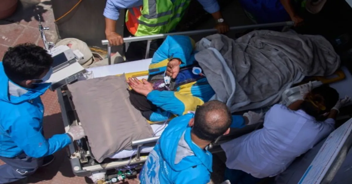Sherpa Missing On Everest Found Alive After Six Days Without Supplies