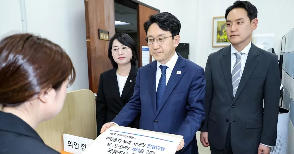 South Korea Parliament May Probe Ballot Shortages Reported During Local Elections