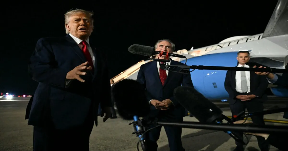 Trump Says Crew Safe Following US Army Helicopter Crash Near Strait of Hormuz