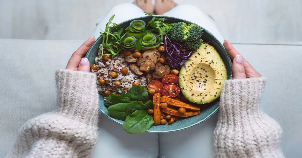 Gastroenterologist Shares Simple Dietary Upgrade For Easier Weight Loss Without Supplements
