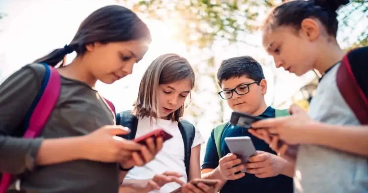 Countries Introduce Laws To Ban Social Media Use For Children Under Safety Concerns