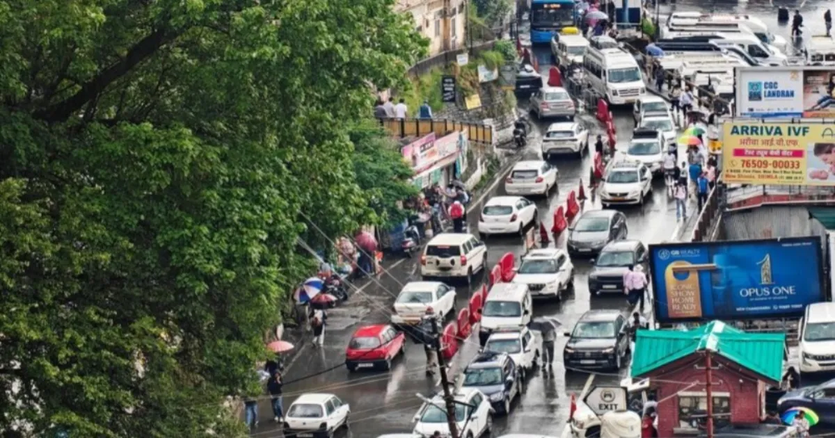 Tourist Rush Chokes Himachal Roads As 15 Lakh Vehicles Enter Shimla In 45 Days