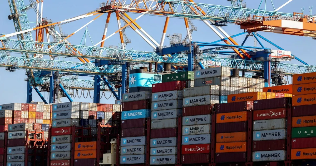 Europe Challenges China’s Economic Influence Without Escalating Trade War
