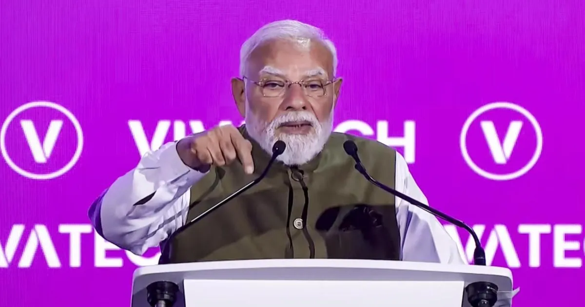 PM Modi Outlines Human-Centric AI Vision During Address In France
