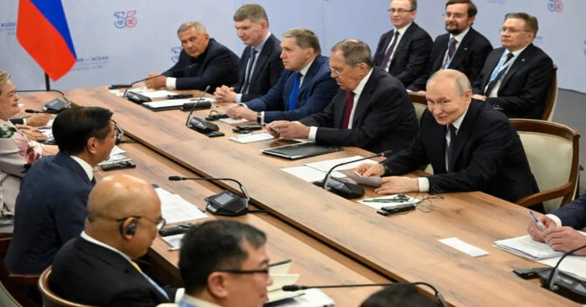 Russia and ASEAN Leaders Agree to Strengthen Cooperation at Summit With Putin