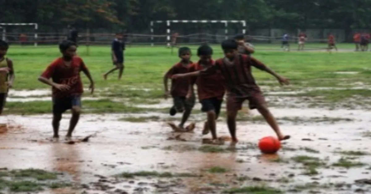 Mumbai Rains Trigger Red Alert; Here's Latest Update On School And College Closures Today