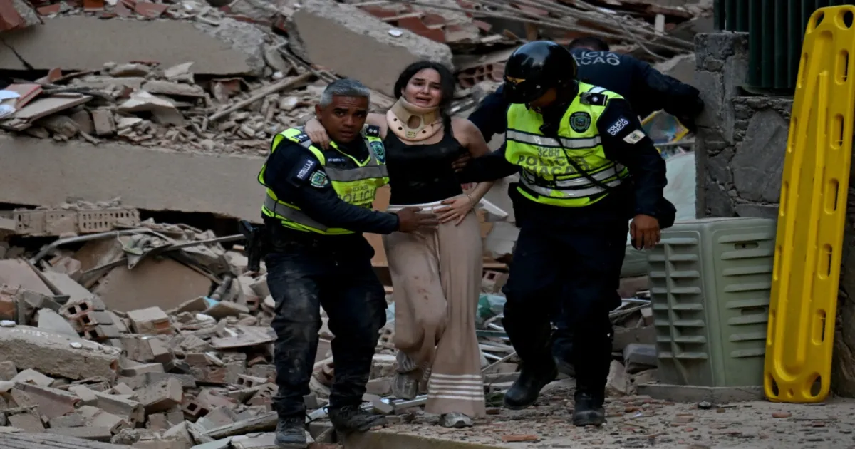 Rescue Efforts Continue In Venezuela After Quakes Leave Widespread Debris