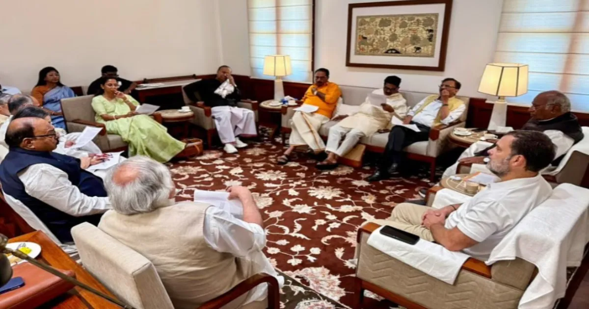 23 Parties, Independent MP Move CJI Over SIR, Raise EC Accountability Concerns