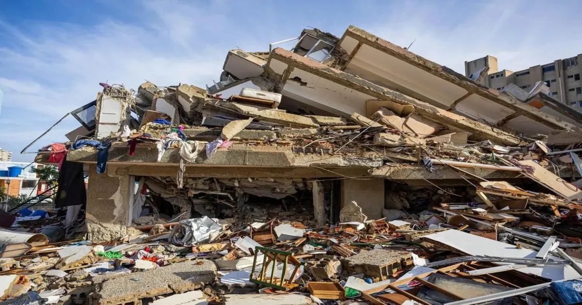 Rescue Operations Continue To Free Trapped Venezuelans A Week After Devastating Earthquakes