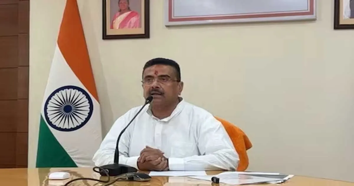 Kolkata Police Suspend Two Senior Officers Over Remarks Targeting Suvendu Adhikari
