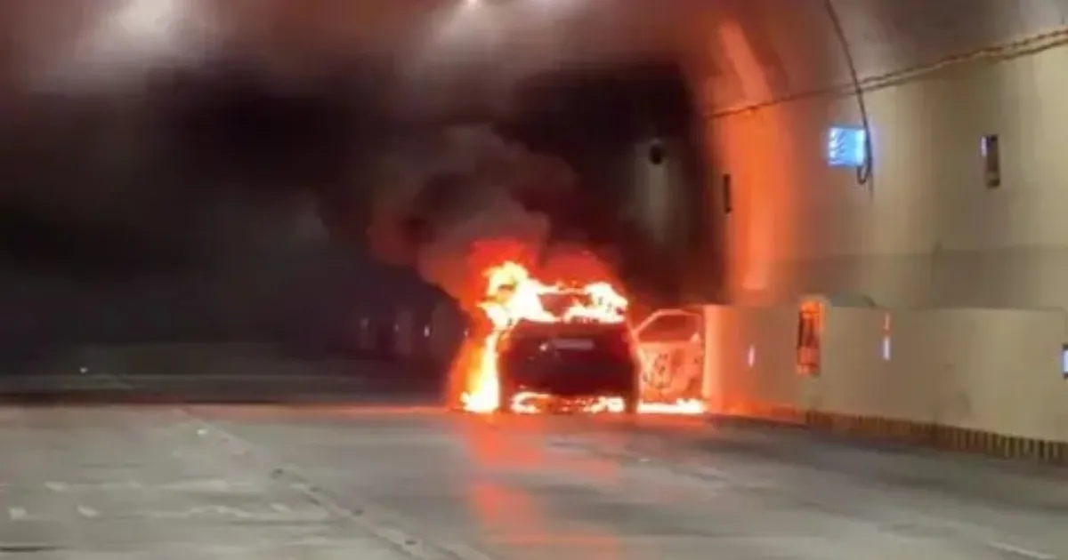 Mumbai Coastal Road Tunnel Fire Triggers Traffic Chaos, Raises Fresh Safety Concerns Across City