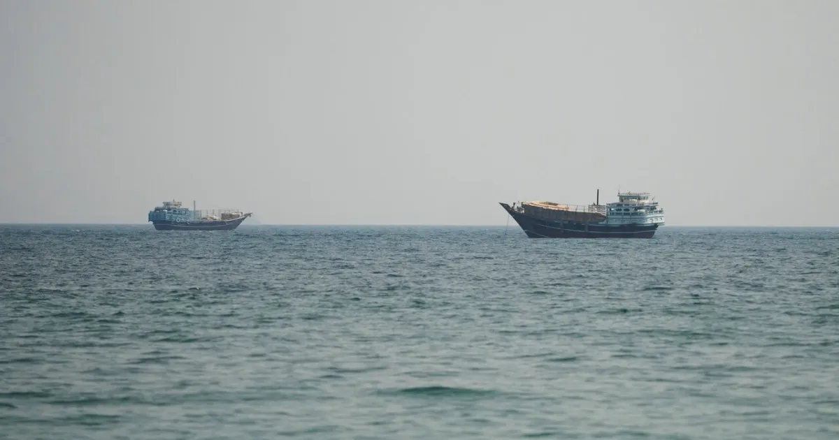 Oil Prices Climb Fourth Day Amid Escalating Attacks Near Key Hormuz Route