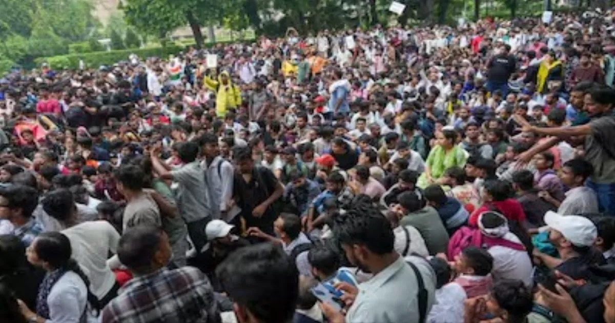CJP's 'Chalo Sansad' March Triggers Clashes, Internet Curbs And Delhi Disruptions