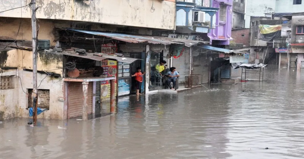 Gujarat Battles Escalating Flood Crisis; 22,000 Relocated, 1,200 Rescued