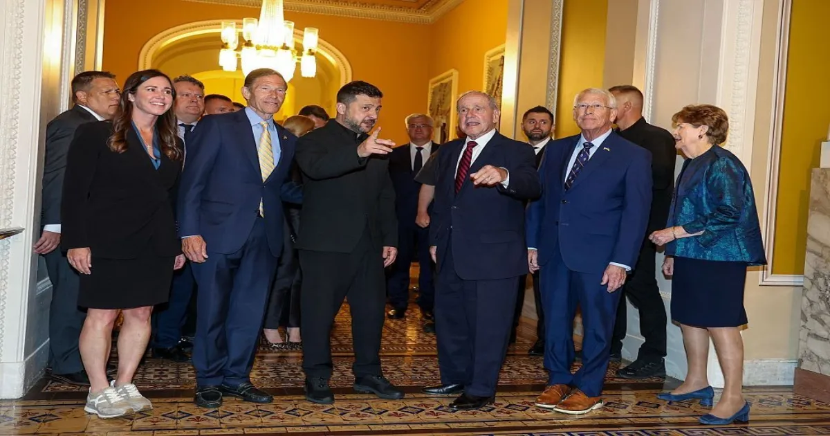 Zelensky Supports US Bill Targeting Russia Trade With Heavy Tariff Threat