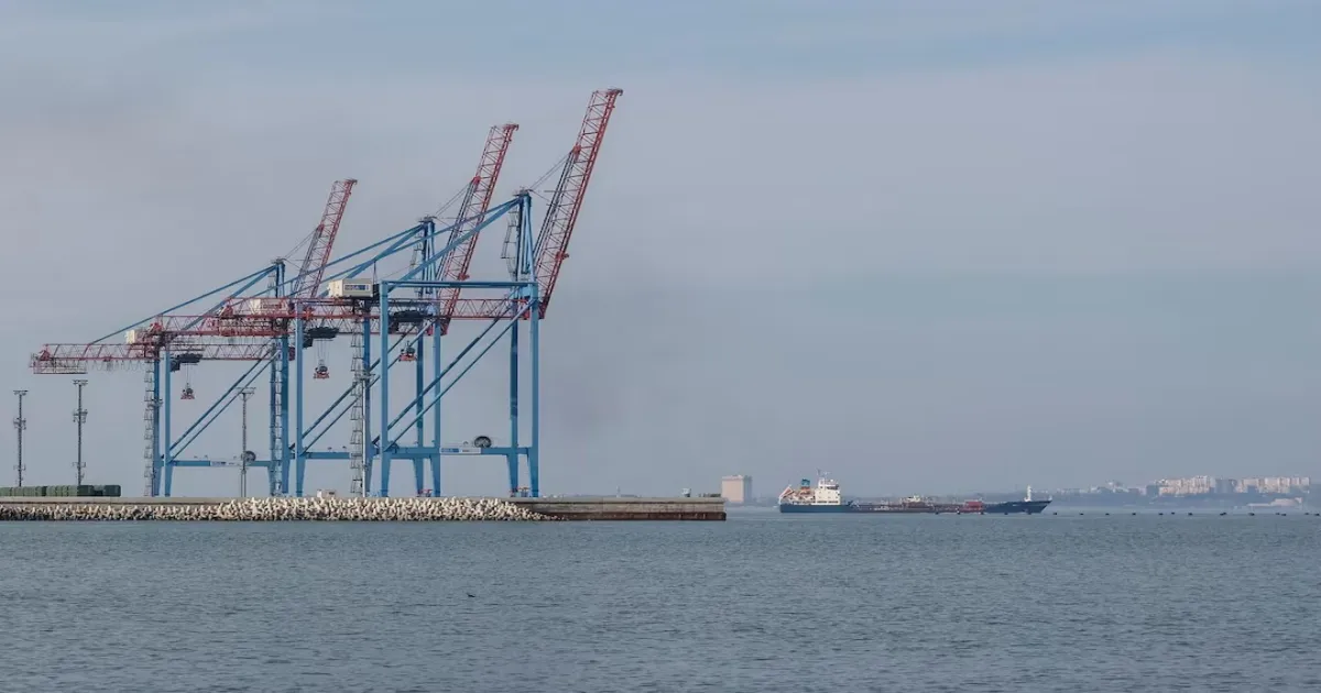 Ukraine Strikes Risk Disrupting Black Sea Grain Trade, Russian Agriculture Group Warns