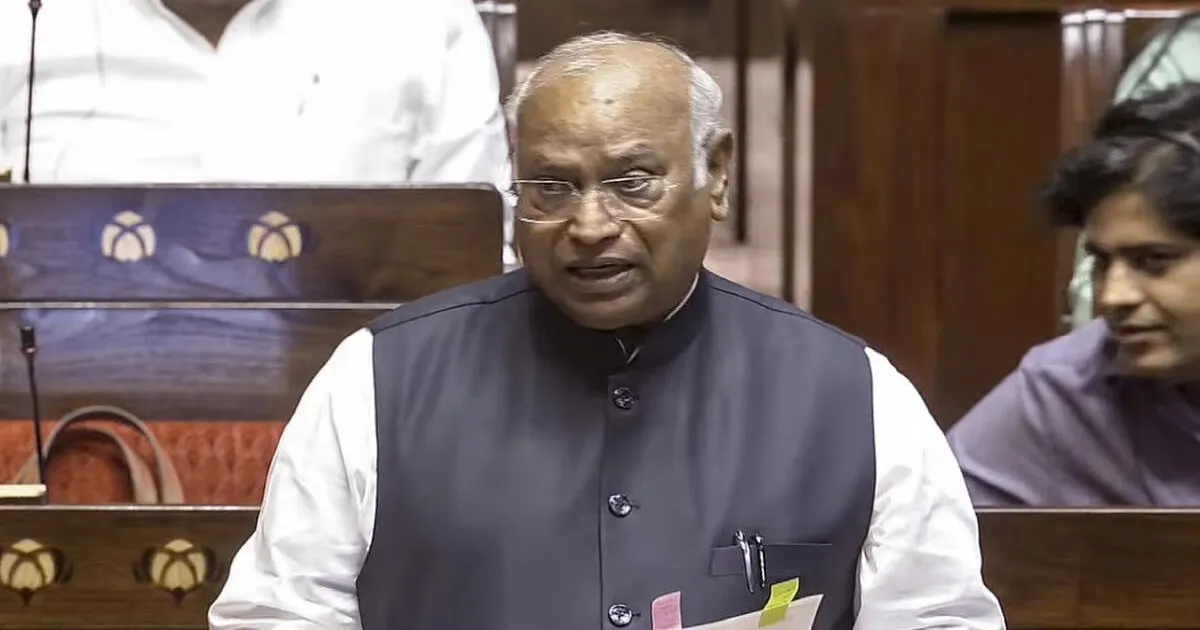 Kharge Claims PM Modi, Shah Are Avoiding Answers On Donation Row And Protests