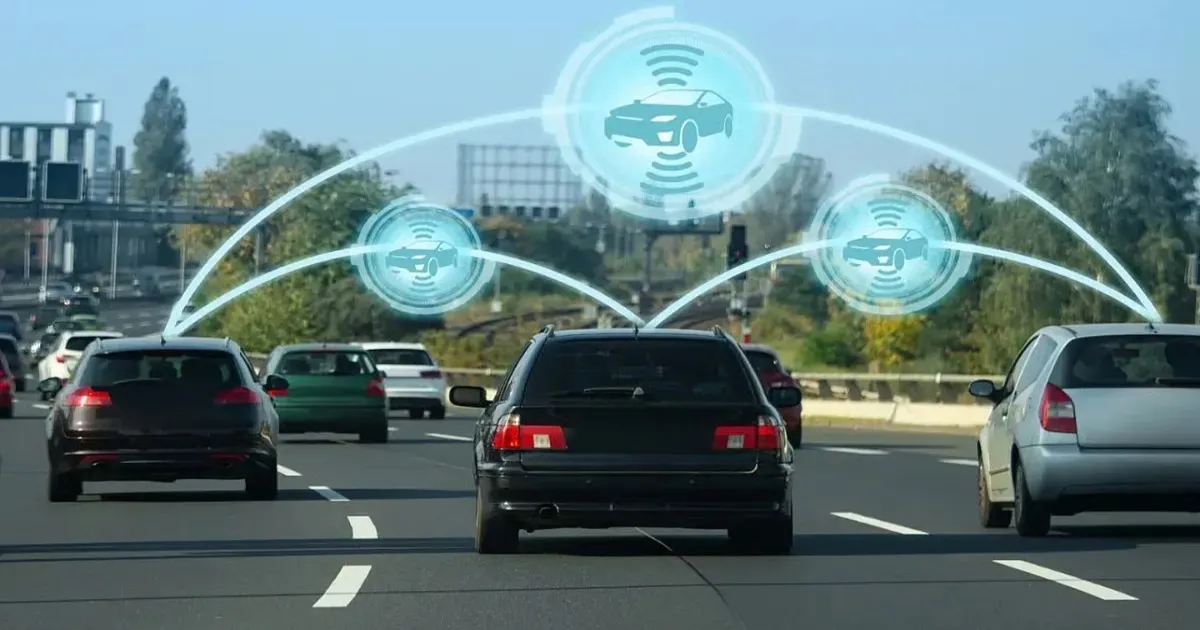 India Plans V2V Technology For Real-Time Crash Warnings In New Vehicles From 2028