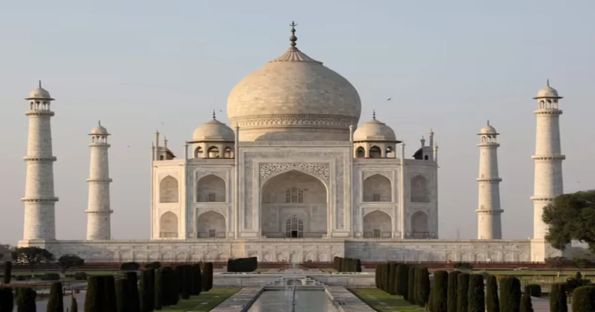 Taj Mahal Duty Turns Tragic As Archaeological Survey Employee Dies Suddenly