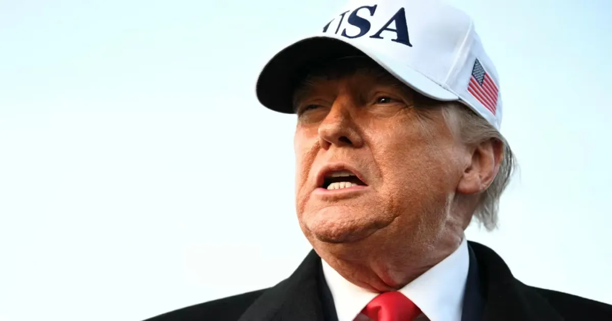 Trump Signals Cautious Iran Talks As Hormuz Standoff Tests Diplomatic Efforts