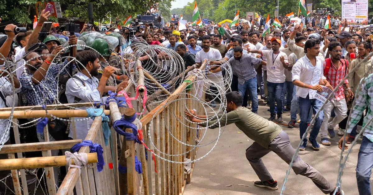 Jharkhand Protest Escalates: Police Report 14 Personnel Injured During Clashes