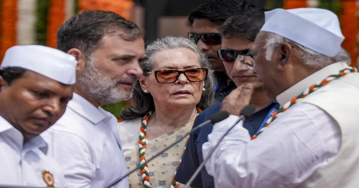 BJP Claims Sonia Gandhi Objected To Full Vande Mataram, Congress Calls Charge False