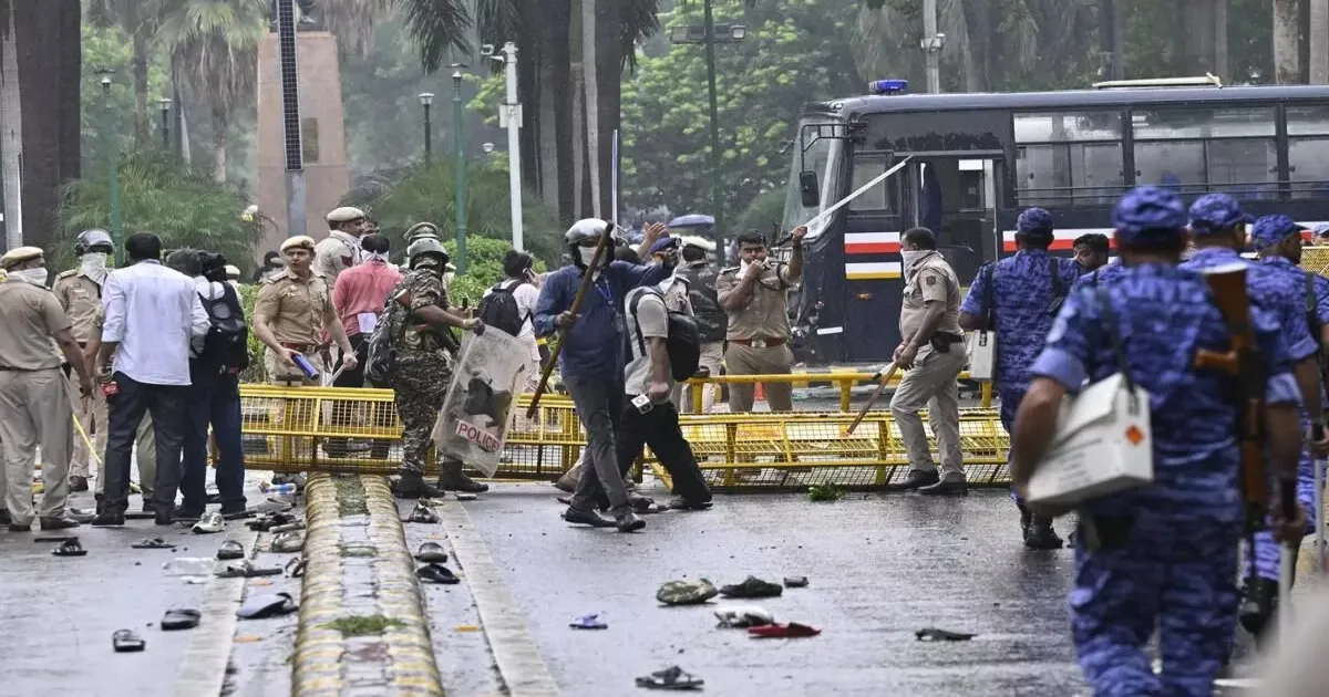 Delhi Police Defends Jantar Mantar Action, Denies Excessive Force In Supreme Court