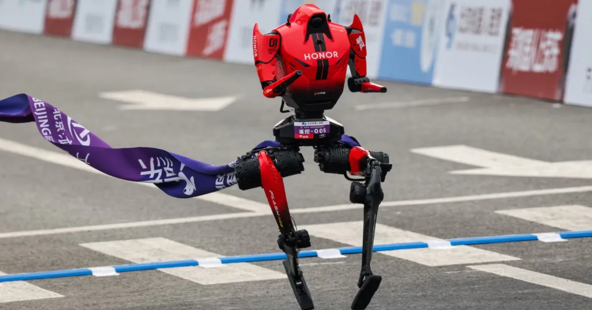 Chinese Humanoid Robot Runs 100m In 9.32 Seconds In Beijing