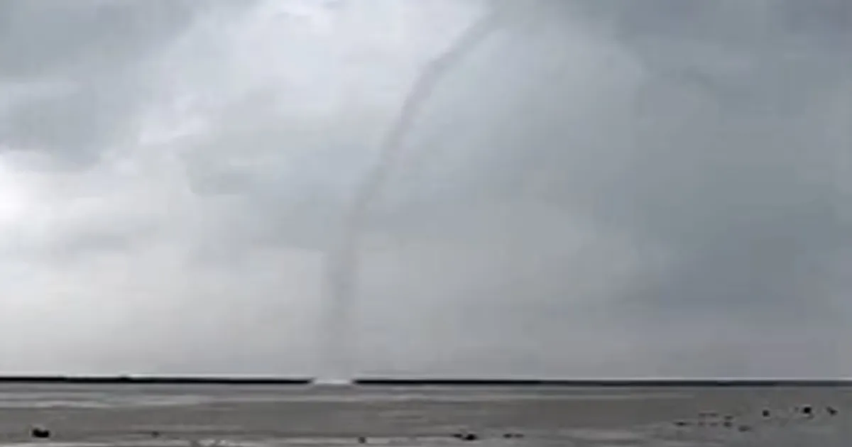 Rare Water Vortex Spotted Above Brahmaputra In Assam’s Barpeta, Captivating Locals