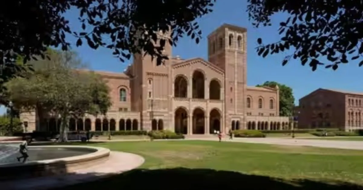 Indian Student Applications To US Undergraduate Colleges Drop 15% Amid Visa Uncertainty