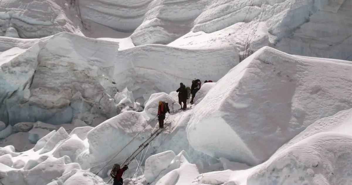 Glacier Loss May Influence Himalayan Fault Stress And Seismic Activity, Scientists Warn