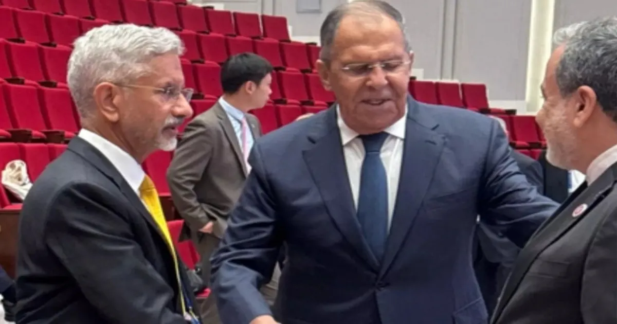 Jaishankar Meets Foreign Ministers Of Five SCO Nations In Bishkek