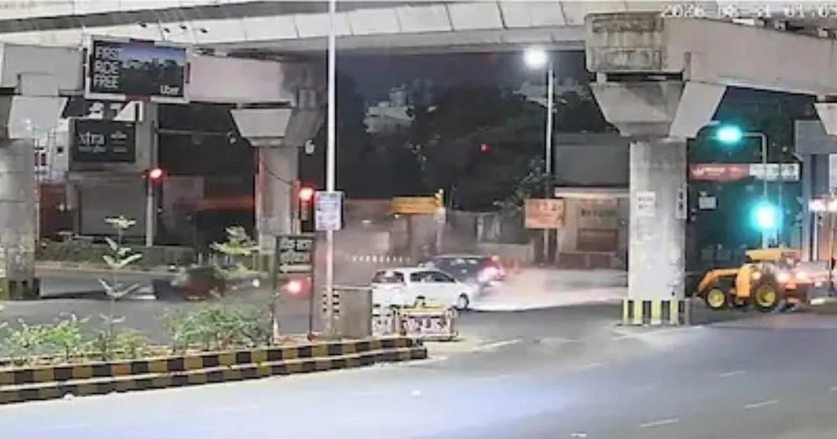 Thar Collides With Congress Leader's SUV In Jaipur, Then Rams E-Rickshaw