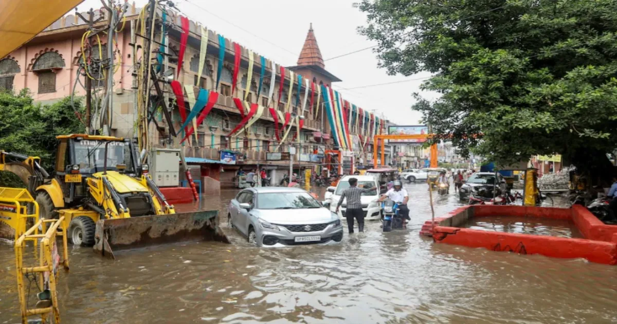5 Dead In Uttar Pradesh As Heavy Rain Hits Several States, Bengal On Flood Alert